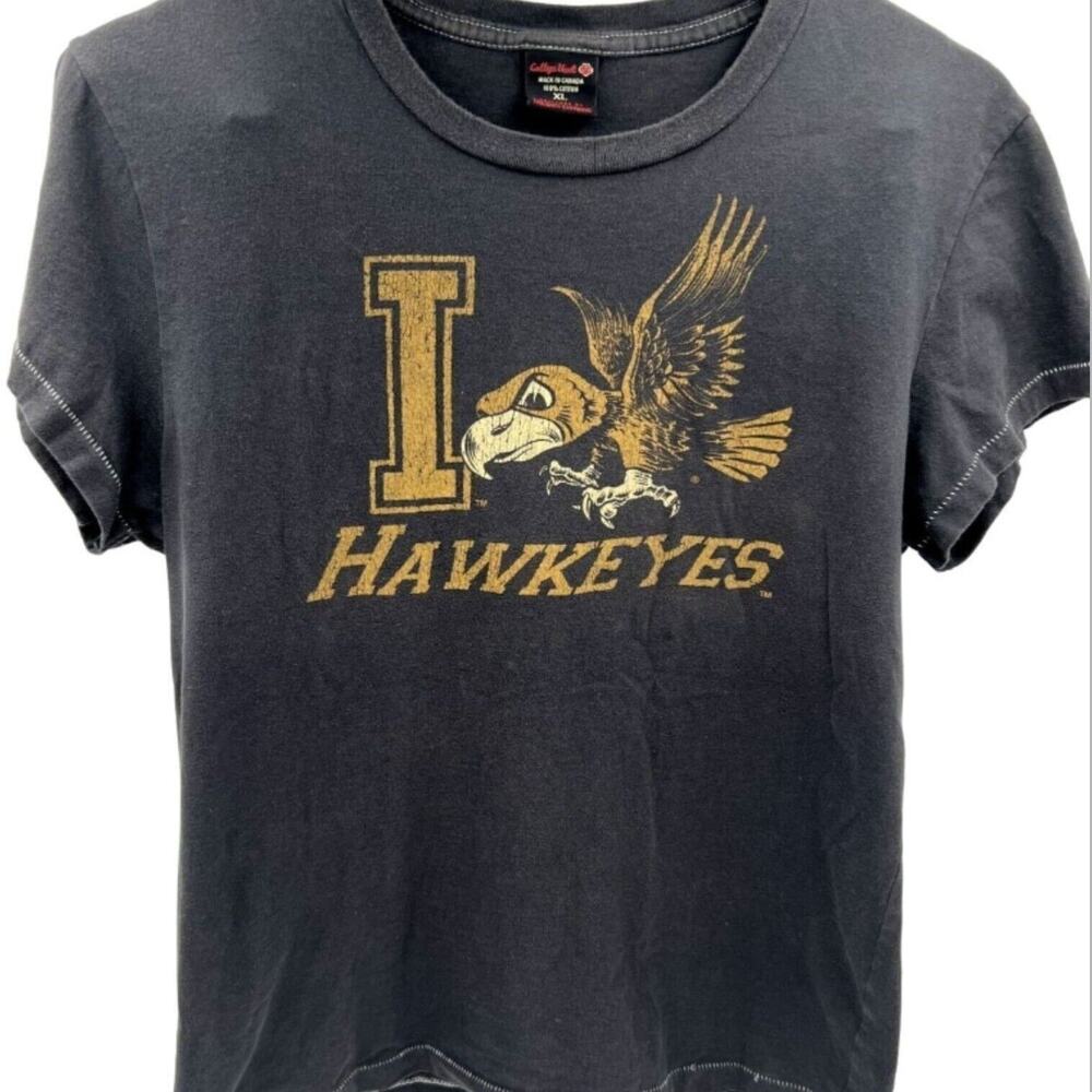 Vintage Hawkeyes College Vault T-Shirt Women's Single Stitch XL Black and Gold